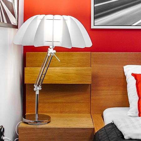 Aura Apartment Вроцлав Екстериор снимка