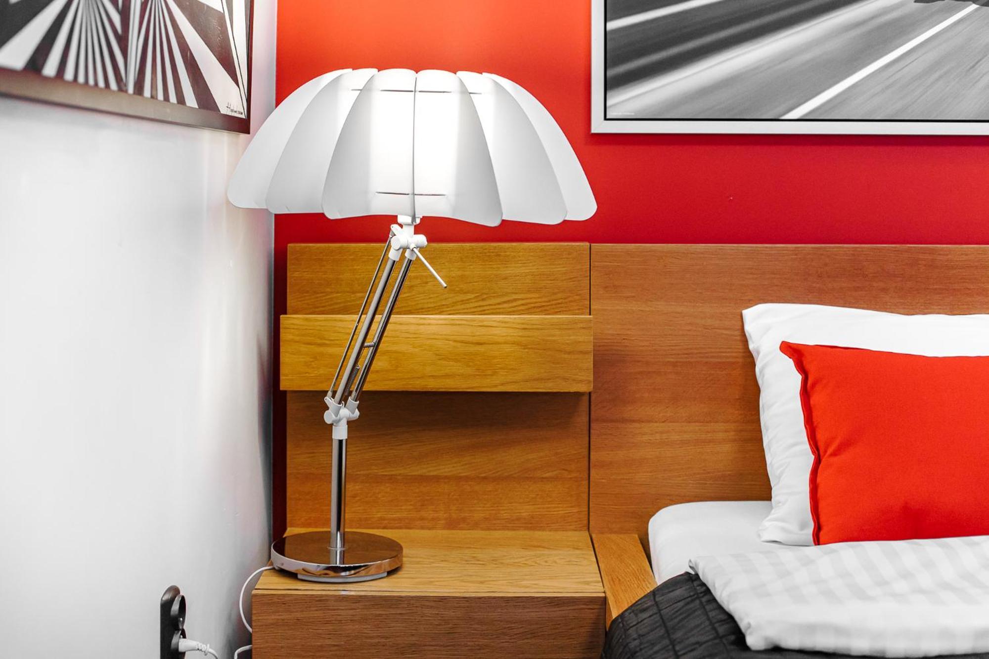 Aura Apartment Вроцлав Екстериор снимка
