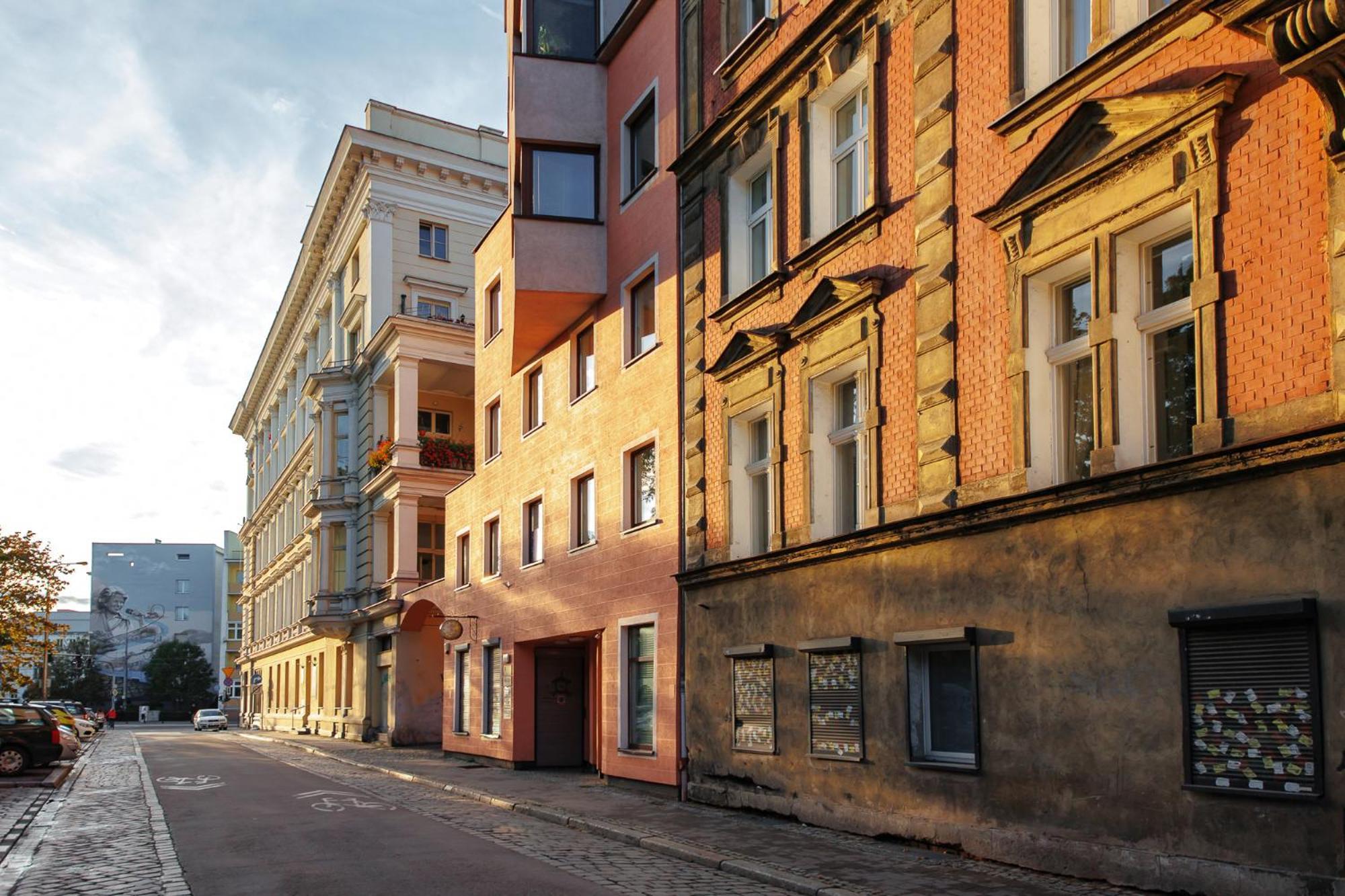 Aura Apartment Вроцлав Екстериор снимка